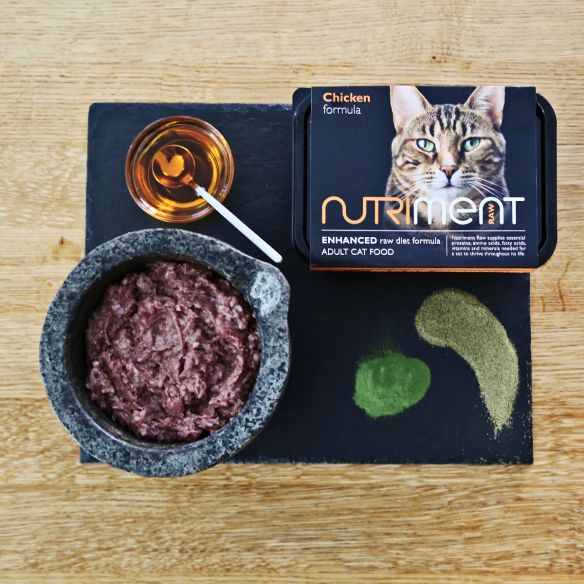 Nutriment Cat Adult Chicken Formula 500g - Frozen